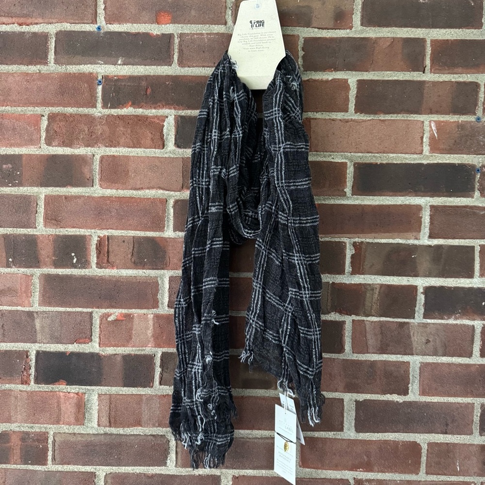 Quagga Green Label Plaid Black Scarf New With Tag - Picture 9 of 10